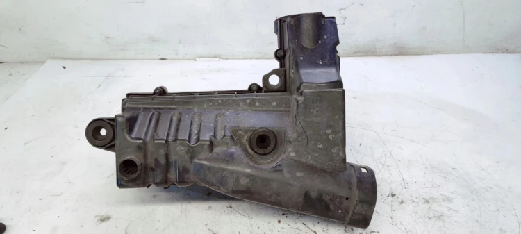 OBUDOWA FILTRA POWIETRZA AUDI VW SEAT 3C0129607BC