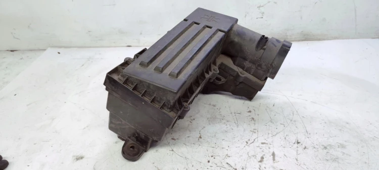 OBUDOWA FILTRA POWIETRZA AUDI VW SEAT 3C0129607BC