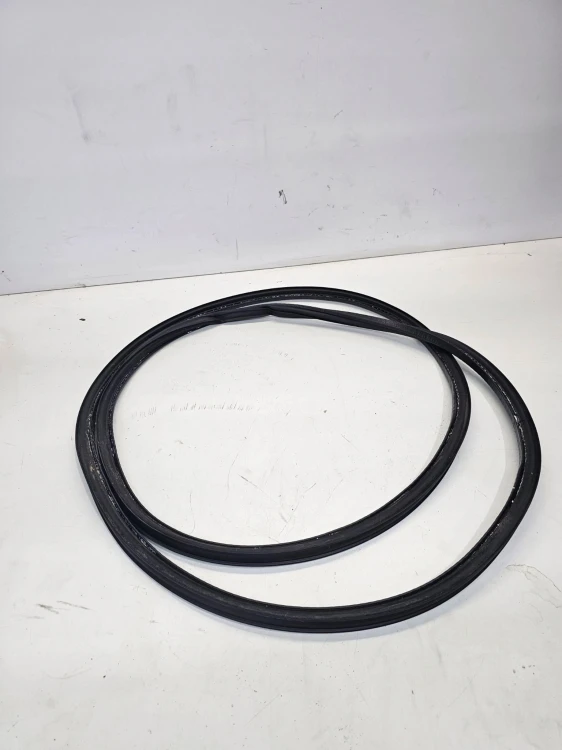 USZCZELKA SZYBERDACHU AUDI A5 S5 8T COUPE 8T0877209C