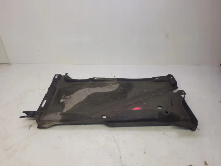 OSŁONA PODWOZIA LEWY TYŁ AUDI A6 C7 4G0825215E *2*