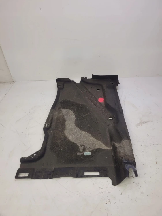 OSŁONA PODWOZIA LEWY TYŁ AUDI A6 C7 4G0825215E *2*