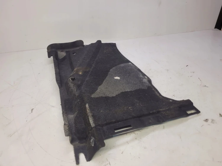 OSŁONA PODWOZIA LEWY TYŁ AUDI A6 C7 4G0825215E *2*
