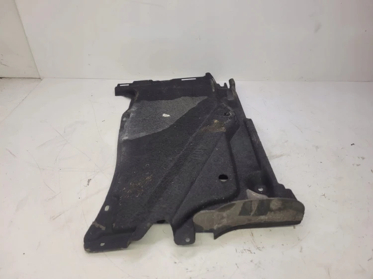 OSŁONA PODWOZIA LEWY TYŁ AUDI A6 C7 4G0825215E *2*