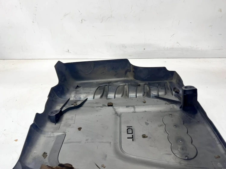 OSŁONA POKRYWA SILNIKA AUDI A6 C7 03L103925L