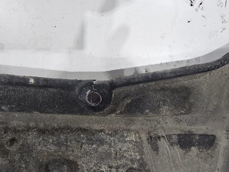 OSŁONA PODWOZIA LEWA AUDI A4 B9 8W0825207