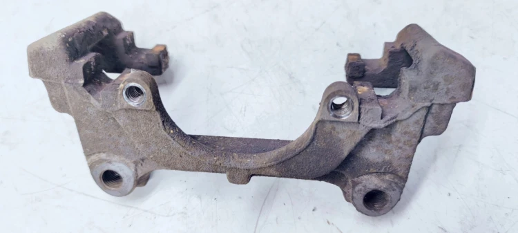 JARZMO ZACISKU PRZÓD AUDI VW SEAT SKODA * 741 *