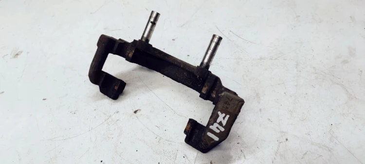 JARZMO ZACISKU PRZÓD AUDI VW SEAT SKODA * 741 *