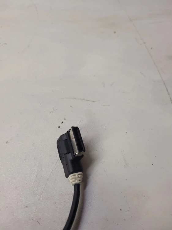ORYGINALNY KABEL ADAPTER MMI AUDI 4F0051510AC