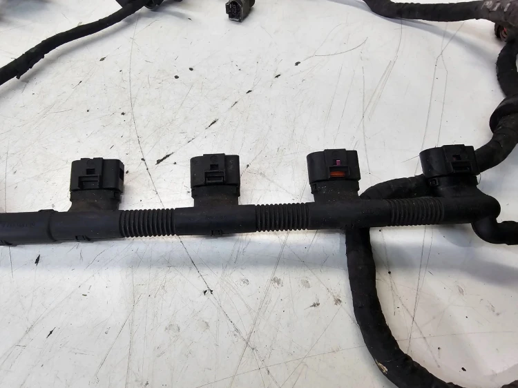 WIĄZKA SILNIKA AUDI A3 8V 8P VW SEAT SKODA 1.8 TFSI 06J971082B