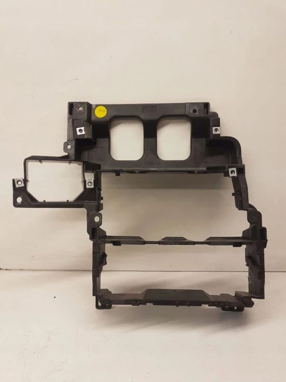 OBUDOWA RAMKA DESKI MMI AUDI A6 C6 4F1858005A