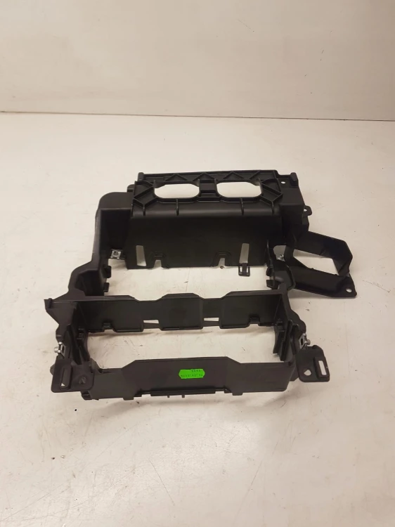OBUDOWA RAMKA DESKI MMI AUDI A6 C6 4F1858005A