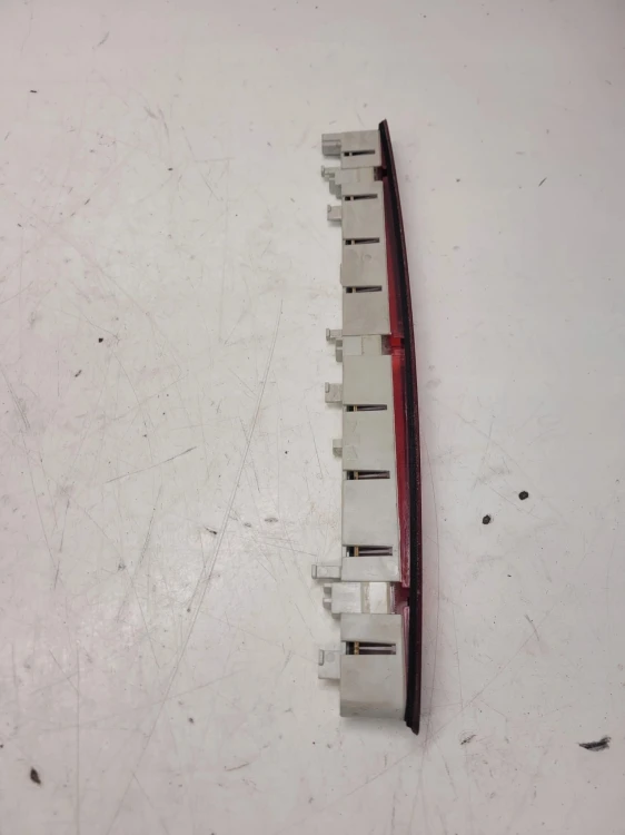 ŚWIATŁO STOP STOPU AUDI A3 8P LIFT 3-D 8P3945097