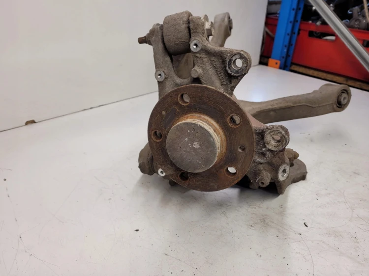 ZWROTNICA PRAWY TYŁ AUDI A4 A6 C7 A7 8K0505432AQ