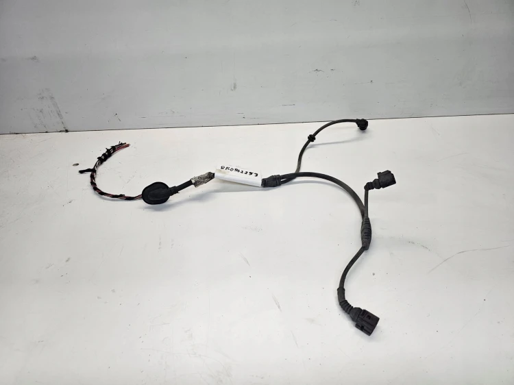 WIĄZKA ZACISKU LEWY TYŁ AUDI Q5 8R 8R0972253A