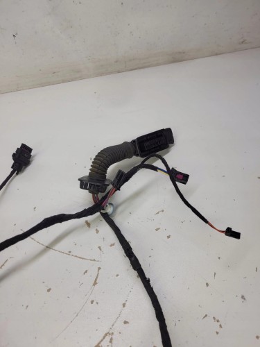 WIĄZKA DRZWI LEWY PRAWY TYŁ AUDI A1 8X0971687B