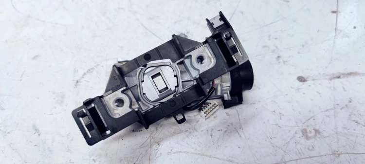 STACYJKA AUDI A1 A3 Q3 SKODA VW SEAT 1K0905851 5K0905865