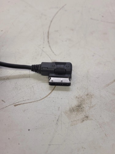 ORYGINALNY KABEL ADAPTER MMI AUDI 4F0051510E