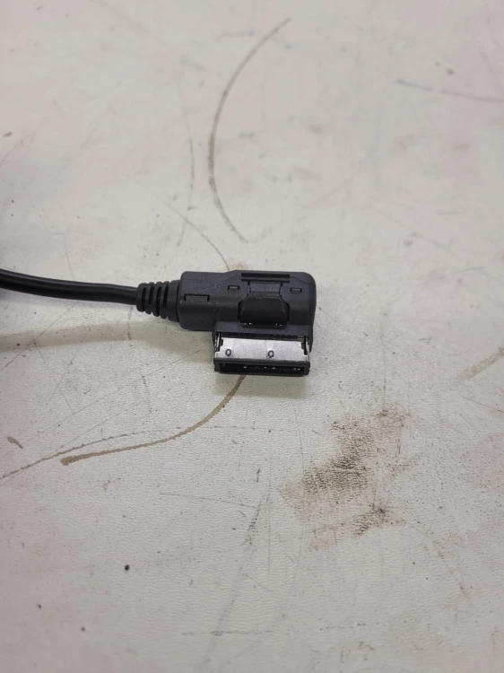 ORYGINALNY KABEL ADAPTER MMI AUDI 4F0051510E