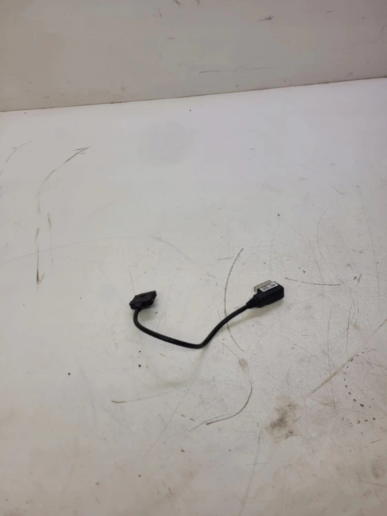 ORYGINALNY KABEL ADAPTER MMI AUDI 4F0051510E