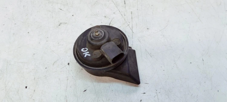KLAKSON SYGNAŁ LOW AUDI A4 B7 8E0951221C