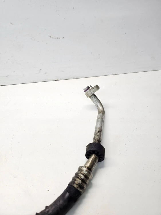 WĄŻ PRZEWÓD KLIMATYZACJI AUDI Q7 4L VW TOUAREG 7L6820744B