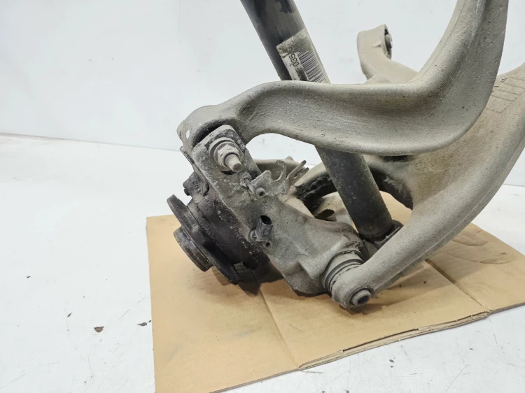 ZWROTNICA LEWY TYŁ AUDI A6 C7 QUATTRO 8R0505435C 8R0505311F