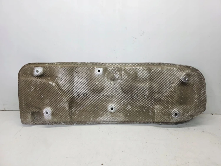 OSŁONA TERMICZNA TŁUMIKA KOŃCOWEGO AUDI Q5 FY 80A804174C