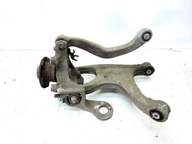 ZWROTNICA PIASTA WAHACZ PRAWY TYŁ AUDI A4 B8 A5 8T A6 C7 8K0505436AB
