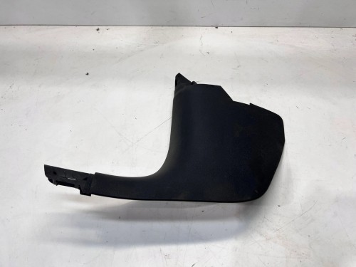 TAPICERKA POSZYCIE SŁUPKA LEWE AUDI A3 8V3867271A