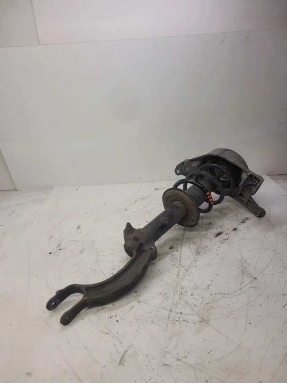 AMORTYZATOR LEWY PRZÓD AUDI A4 B8 A5 8K0413031AF