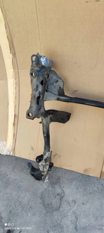TRAWERS SANKI WÓZEK PRZÓD AUDI A8 D4 4H0399252