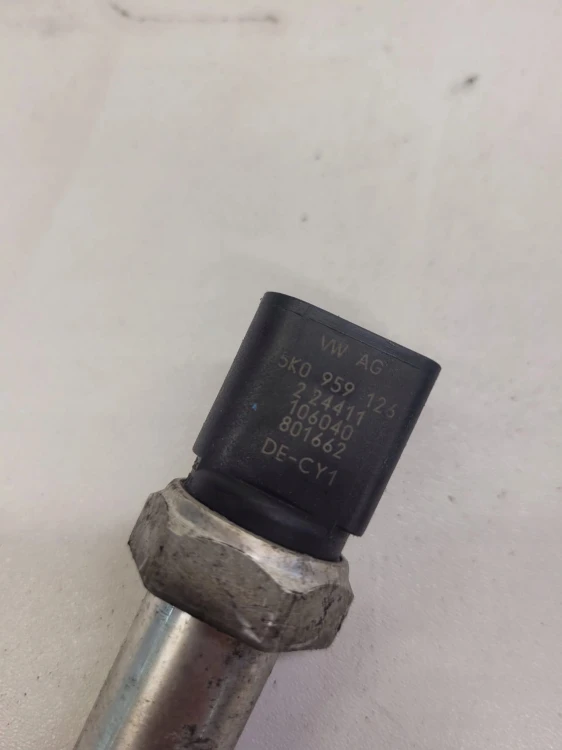 CZUJNIK KLIMATYZACJI AUDI VW SEAT SKODA 5K0959126