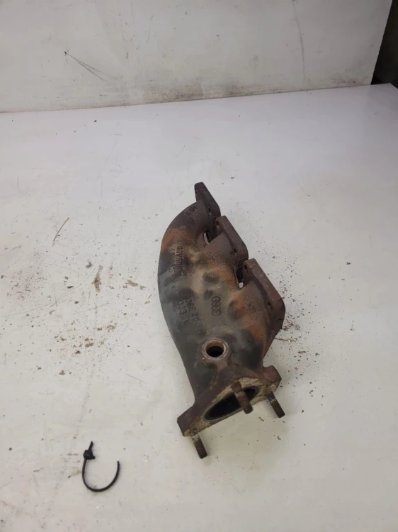 KOLEKTOR WYDECHOWY A4 A5 A6 3.0 TFSI 06E253033E