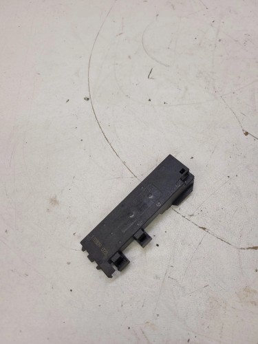 WZMACNIACZ ANTENY KESSY AUDI A4 A5 Q7 4M0907247A