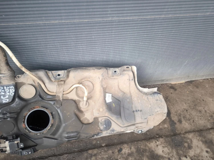 BAK ZBIORNIK PALIWA AUDI A3 8V SEDAN VW SKODA 5Q0201021JQ DIESEL ORYGINAŁ !