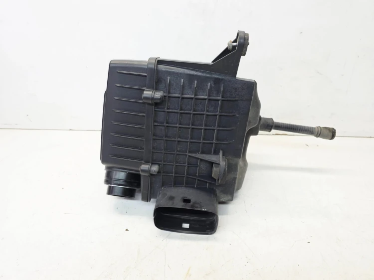 OBUDOWA FILTRA POWIETRZA AUDI A1 8X VOLKSWAGEN SEAT SKODA 6R0129607C