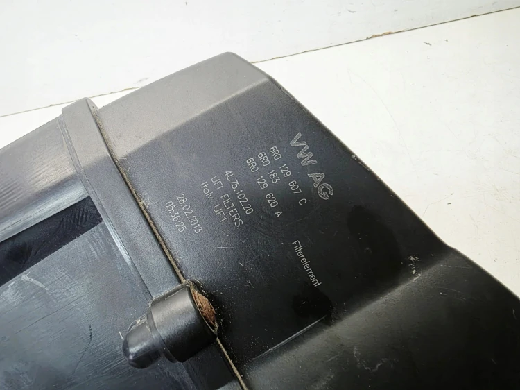 OBUDOWA FILTRA POWIETRZA AUDI A1 8X VOLKSWAGEN SEAT SKODA 6R0129607C