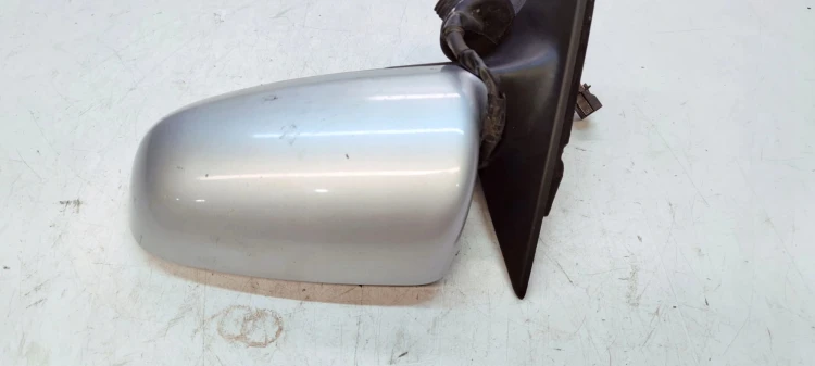 LUSTERKO ZEWNĘTRZNE LEWE AUDI A3 8P4 5 PIN LY7W UK