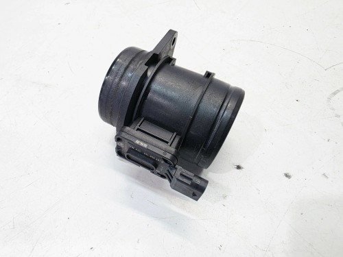 PRZEPŁYWOMIERZ CZUJNIK MASY POWIETRZA AUDI VOLKSWAGEN SEAT SKODA 04L906461B