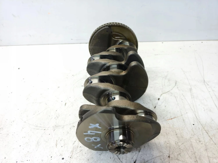WAŁ KORBOWY + PANEWKI AUDI A4 B9 A5 8W 2.0 TFSI 06LF *48*