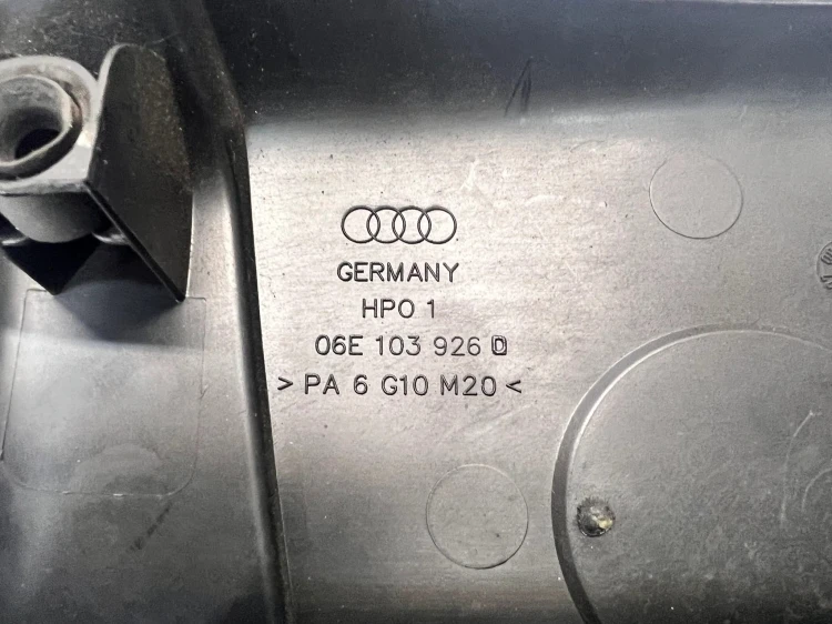 OSŁONA POKRYWA SILNIKA AUDI A6 C6 3.2 FSI AUK 06E103926D
