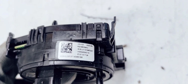 TAŚMA ZWIJAK PODUSZKI MODUŁ AUDI A3 8V 5Q0953549C