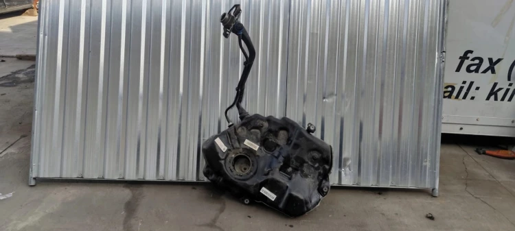 BAK ZBIORNIK PALIWA AUDI A4 B9 A5 8W 8W0201021CG