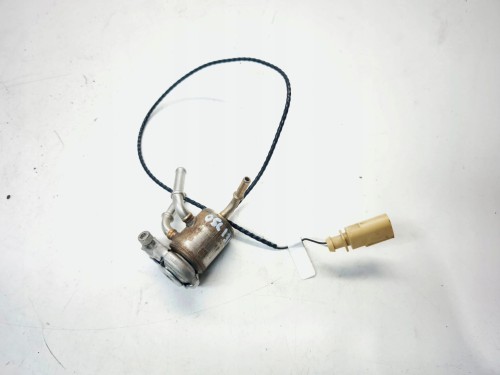 WTRYSKIWACZ WTRYSK ADBLUE AUDI A4 B9 A5 A6 C8 2.0 TDI 05L131113H