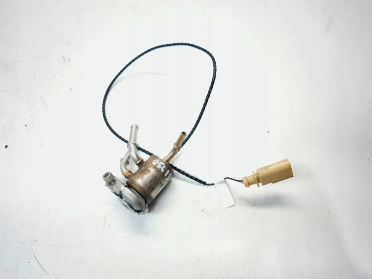 WTRYSKIWACZ WTRYSK ADBLUE AUDI A4 B9 A5 A6 C8 2.0 TDI 05L131113H