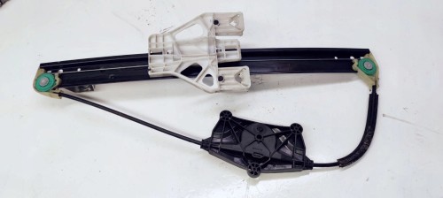 MECHANIZM SZYBY PRAWY TYŁ AUDI Q3 8U0839462