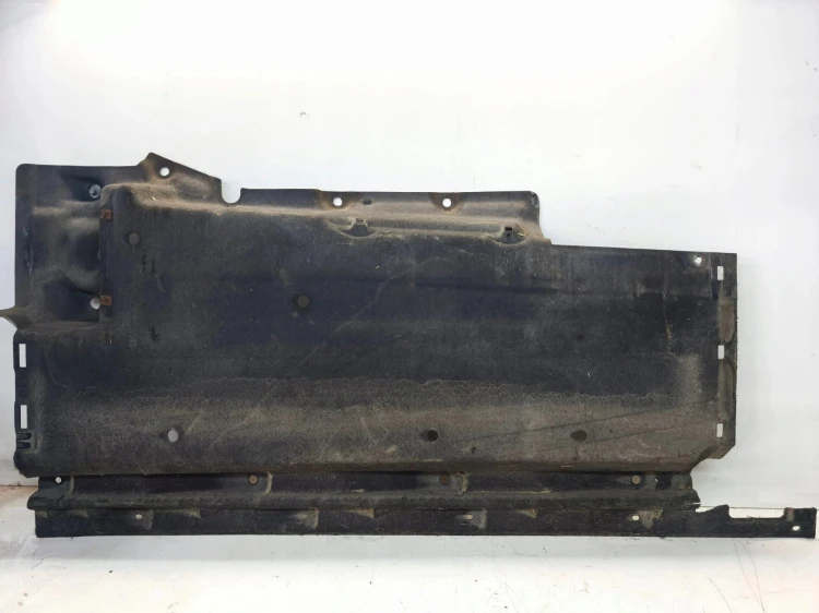 OSŁONA PŁYTA PODWOZIA LEWA DUŻA AUDI Q5 8R LIFT 8R0825207E
