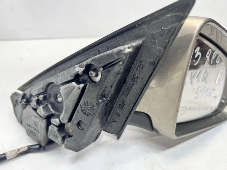 LUSTERKO ZEWNĘTRZNE PRAWE AUDI A3 8P SPORTBACK 8P4 LY1Q 5 PIN EU