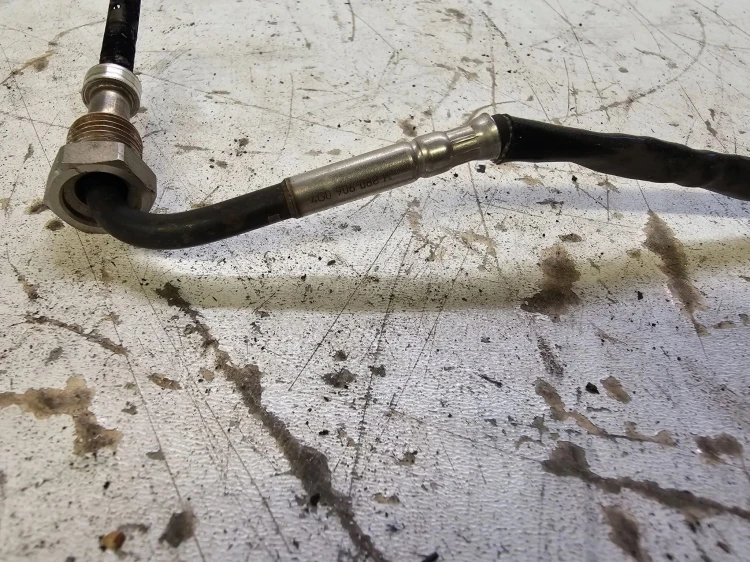 CZUJNIK TEMPERATURY SPALIN AUDI A4 A6 4G0906088K