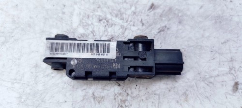 CZUJNIK UDERZENIOWY AUDI A4 B6 B7 A3 8E0959651A